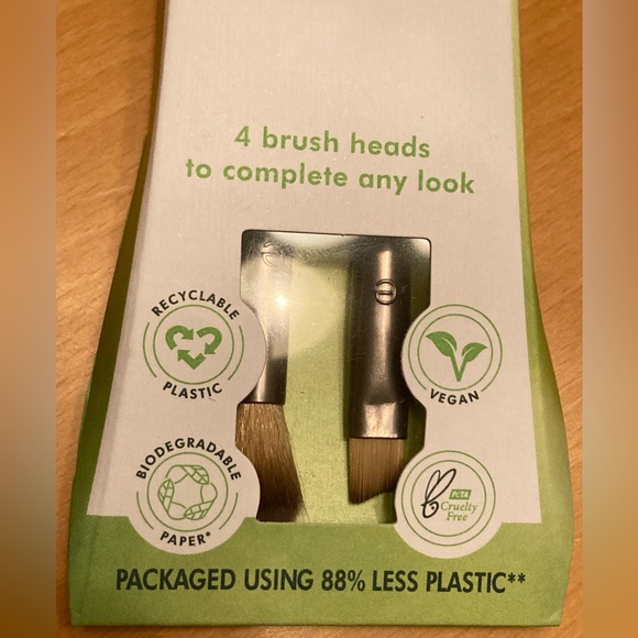 EcoTools Eye Enhancing Duo Makeup Brush Set - Picture 11 of 12